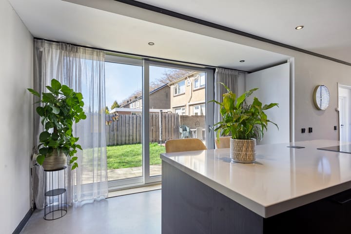 Foto 12 van Multatulistraat 24