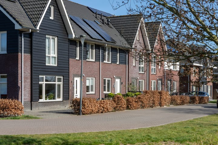 Photo 51 of Weldadigheid 55