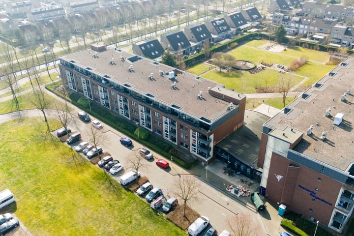 Foto 38 van Spieringstraat 29