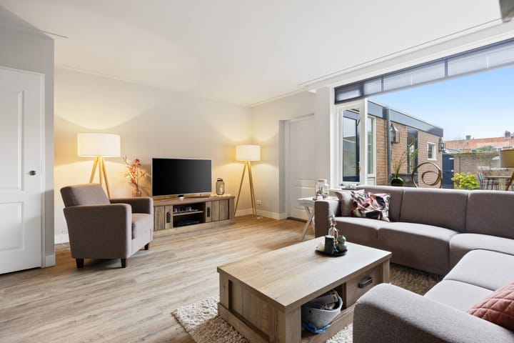 Photo 4 of Tjaskerstraat 16