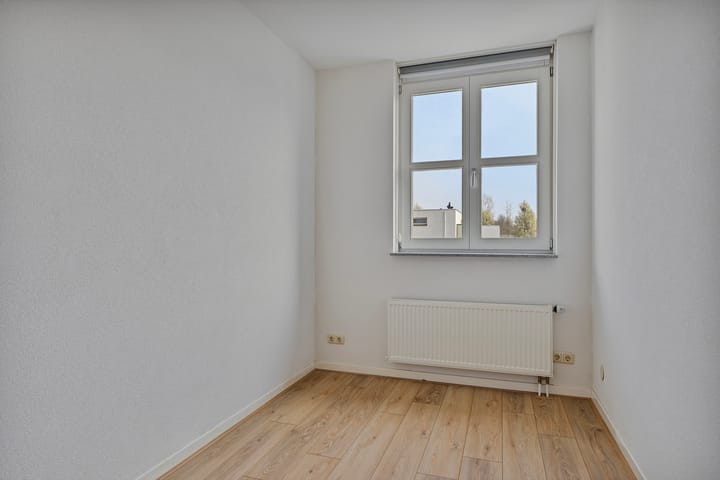 Foto 22 van Eikenbussel 35