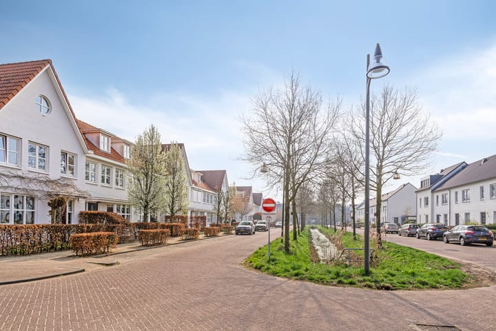 Foto 34 van Eikenbussel 35