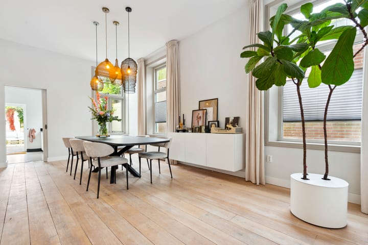 Foto 9 van Mecklenburgstraat 49