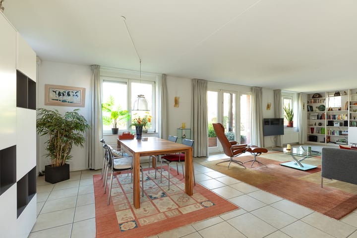 Foto 2 van Roeltjesweg 1-1