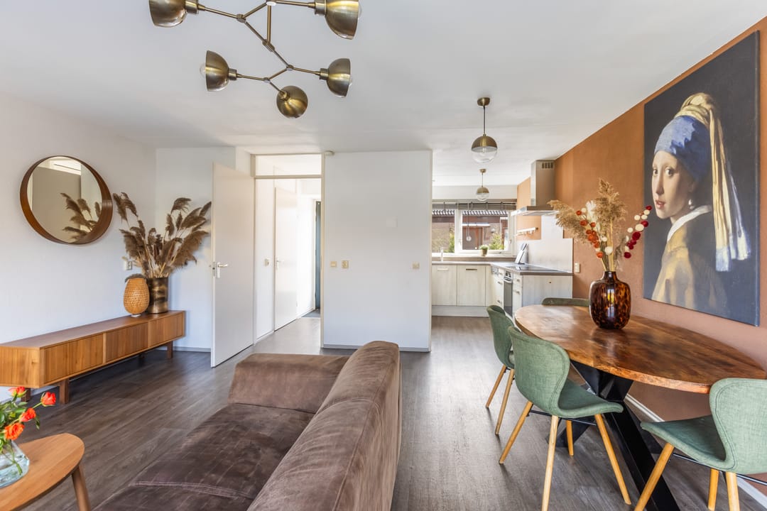 Photo 8 of Julianastraat 15-A