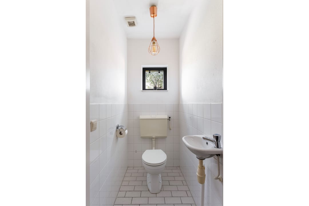 Photo 11 of Julianastraat 15-A