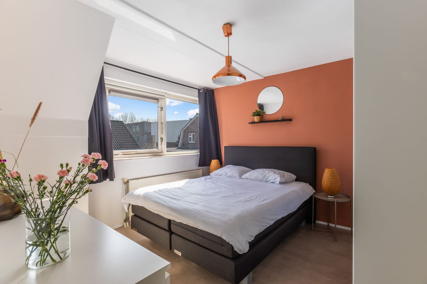 Photo 14 of Julianastraat 15-A