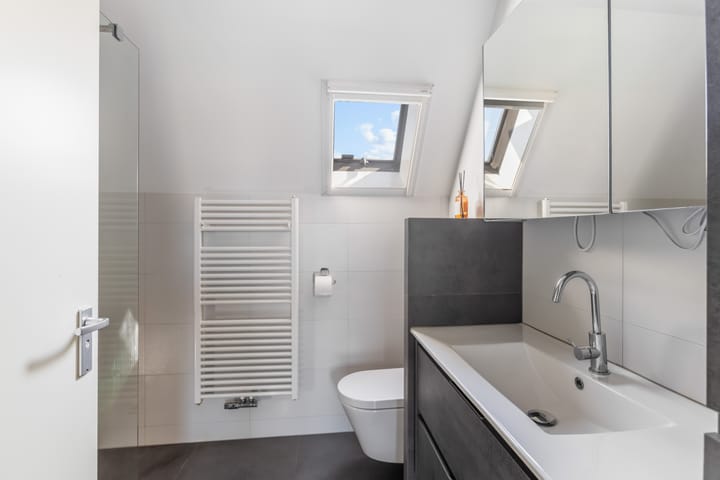 Foto 22 van Julianastraat 15-A