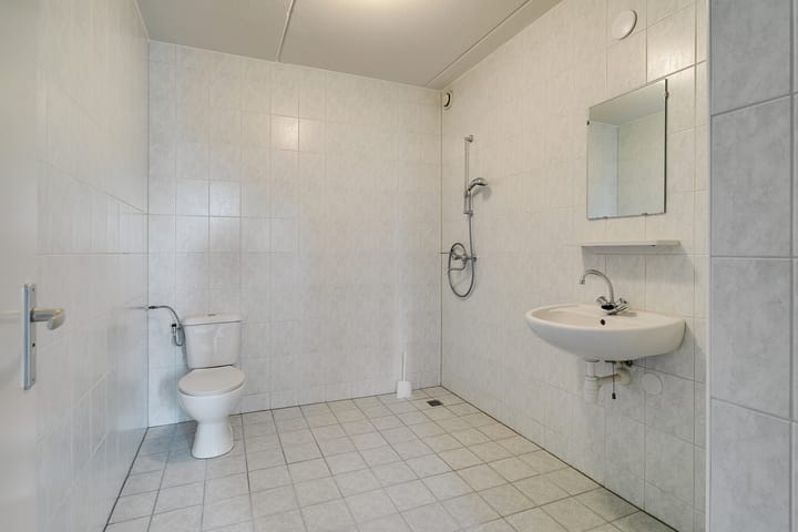 Photo 25 of Hoornbladstraat 29-C