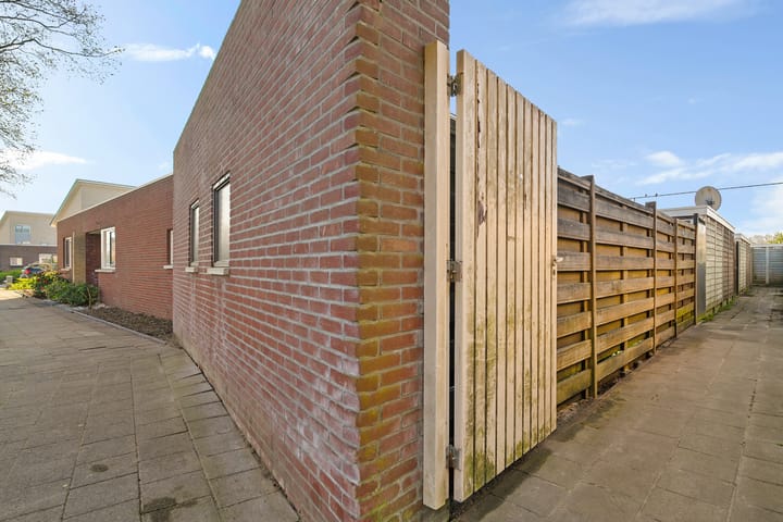 Photo 32 of Hoornbladstraat 29-C