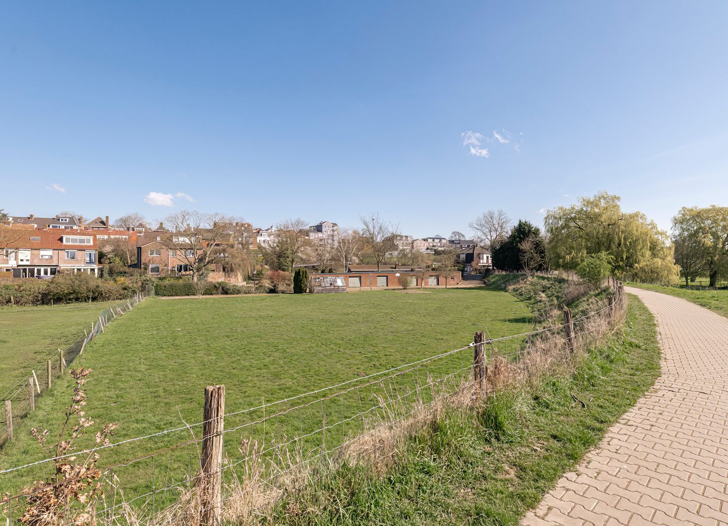 Foto 20 van Buitenomme 12