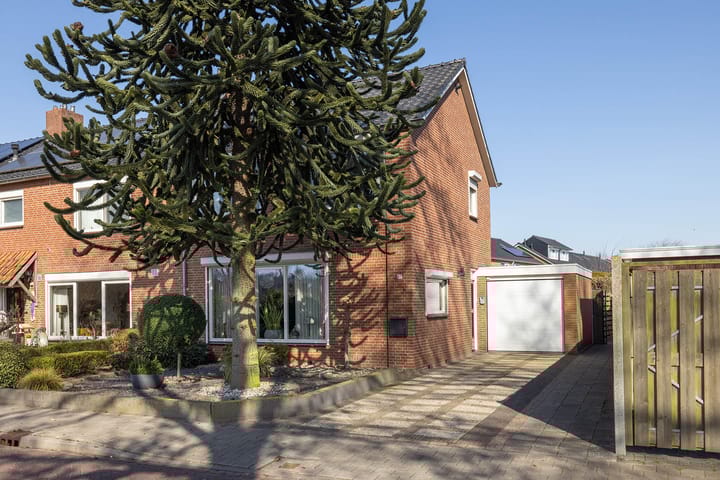 Foto 1 van Meester Muldersstraat 57