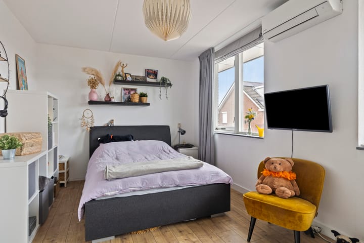 Photo 18 of Menno van Coehoornsingel 16