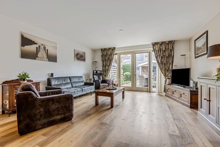 Foto 7 van De Weide 12