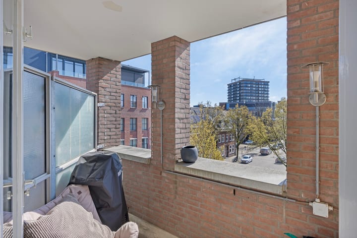 Foto 19 van Stratumsedijk 18-P