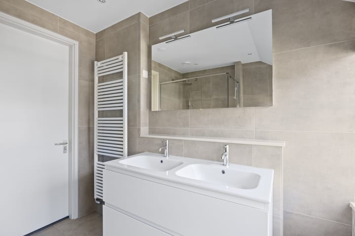 Foto 37 van Huttenstraat 22