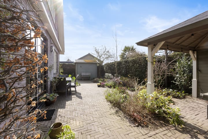 Foto 44 van Huttenstraat 22