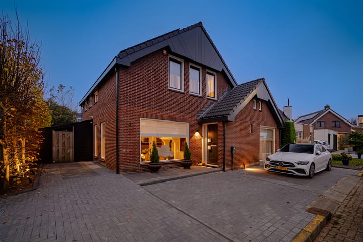 Photo 52 of Spreeuwenstein 17