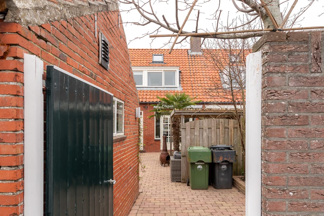 Photo 16 of Willem Lodewijkstraat 18