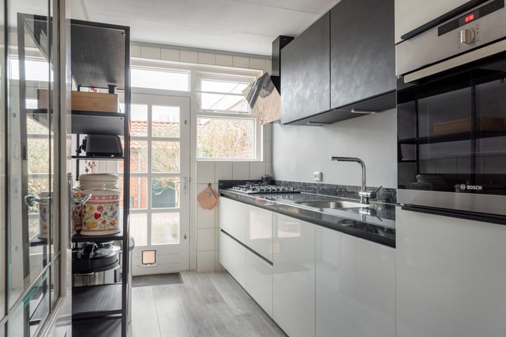 Foto 19 van Willem Lodewijkstraat 18