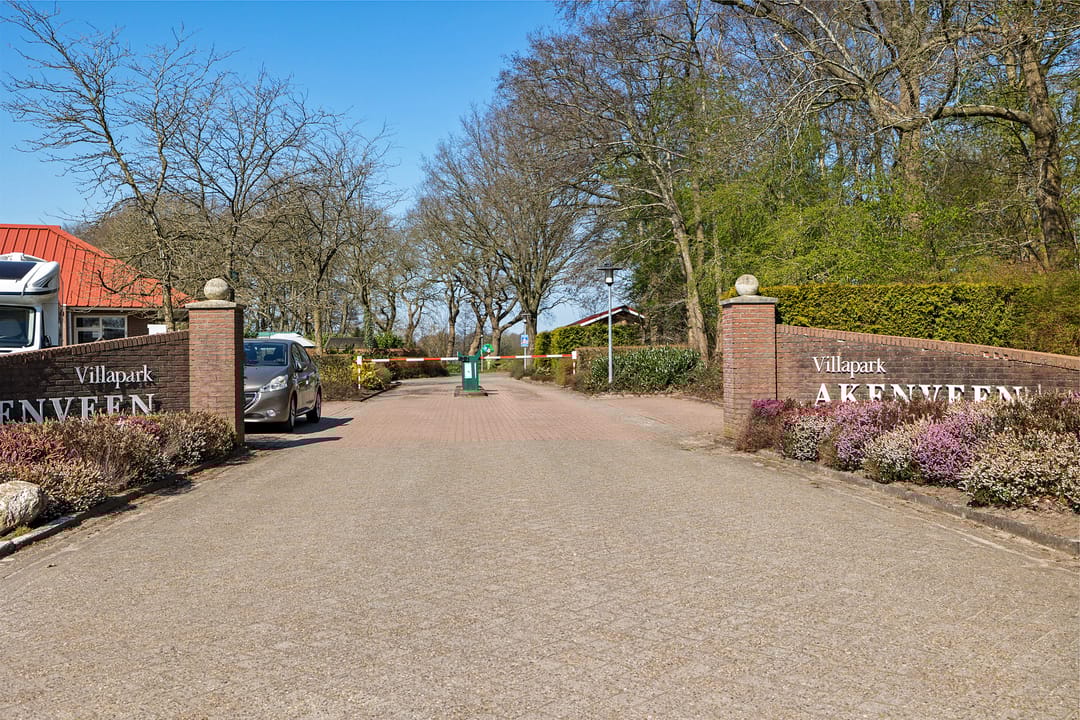 Foto 2 van Zuidlaarderweg 37-135