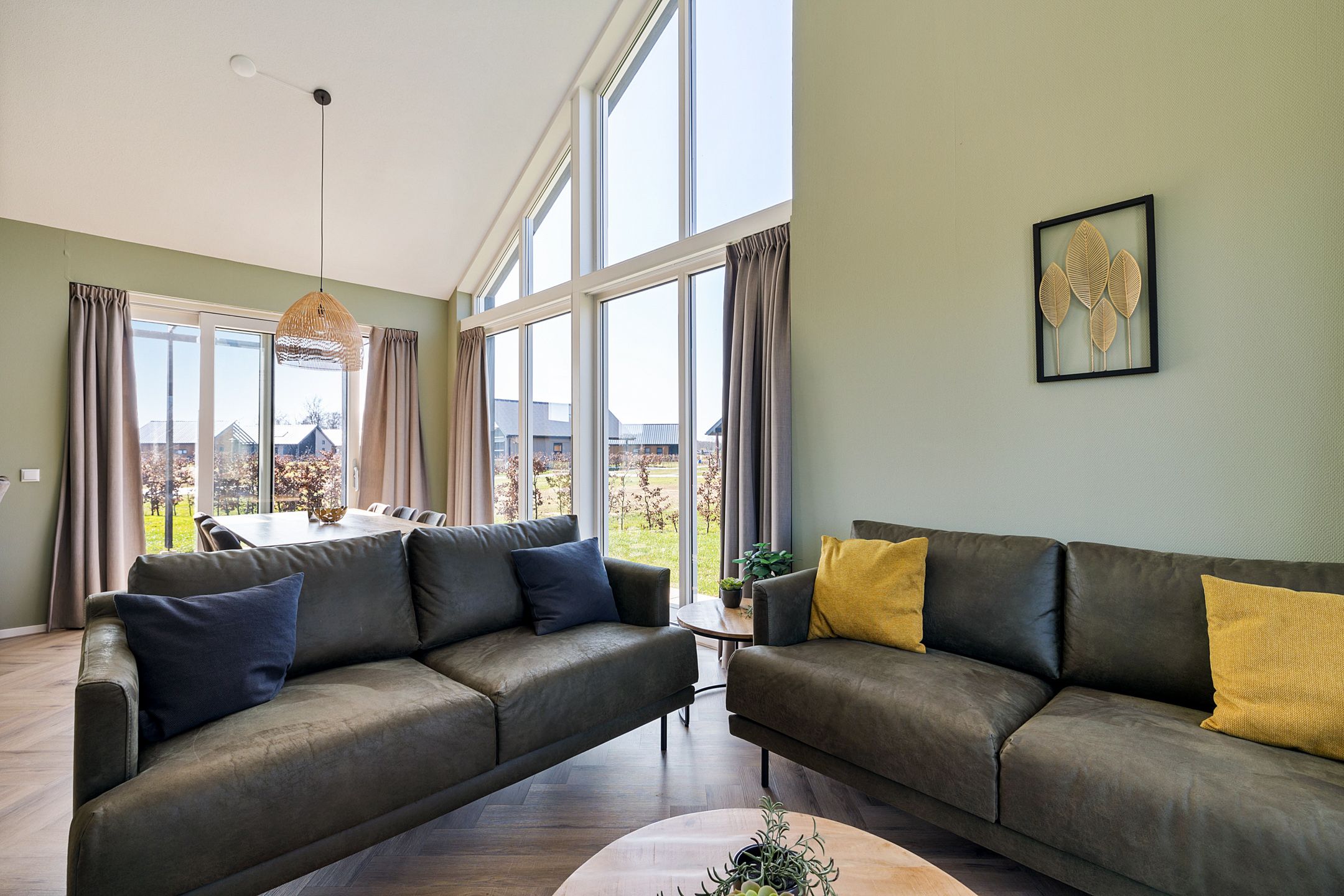 Foto 18 van Zuidlaarderweg 37-135