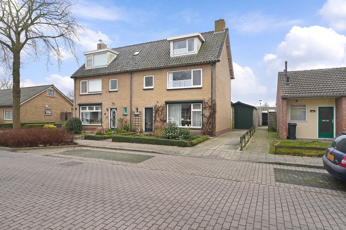 Foto 1 van Burgemeester Geuzestraat 18