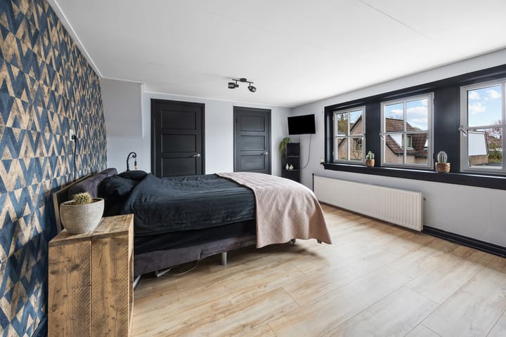 Photo 36 of Willibrordusstraat 2