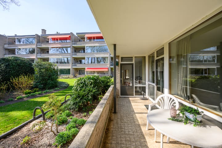 Photo 14 of Soestdijkerstraatweg 82-A