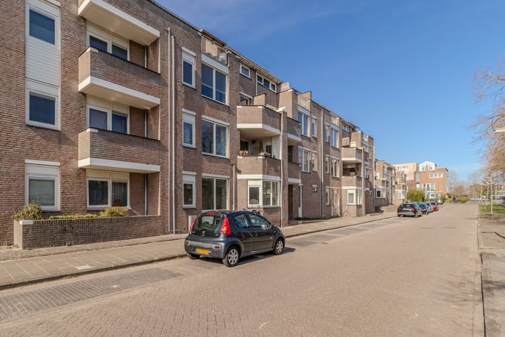 Foto 28 van Markerkade 29