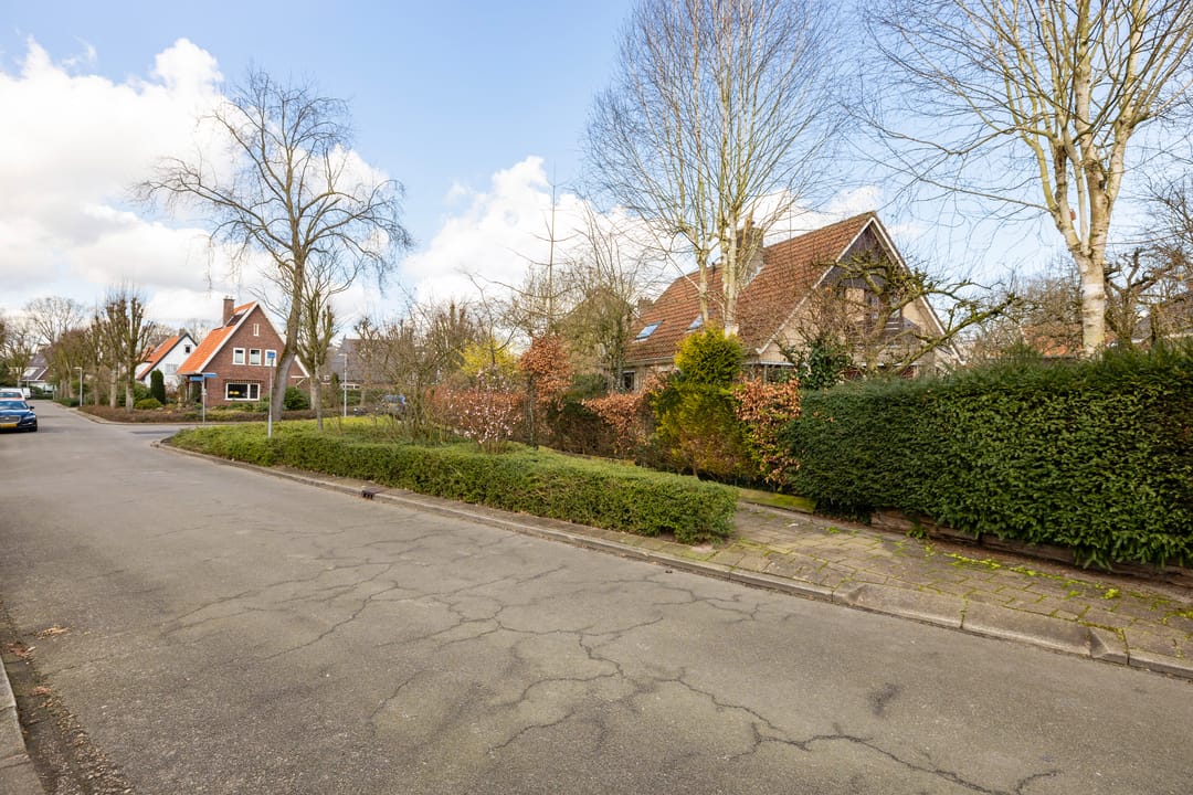 Foto 47 van Dahlialaan 6