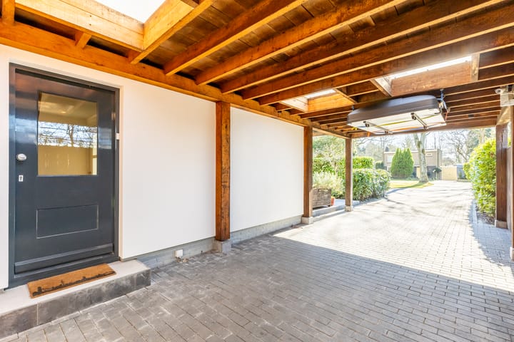 Foto 8 van Chloralaan 6