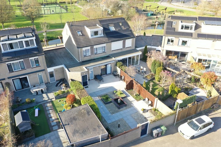 Foto 2 van Aalbersestraat 26