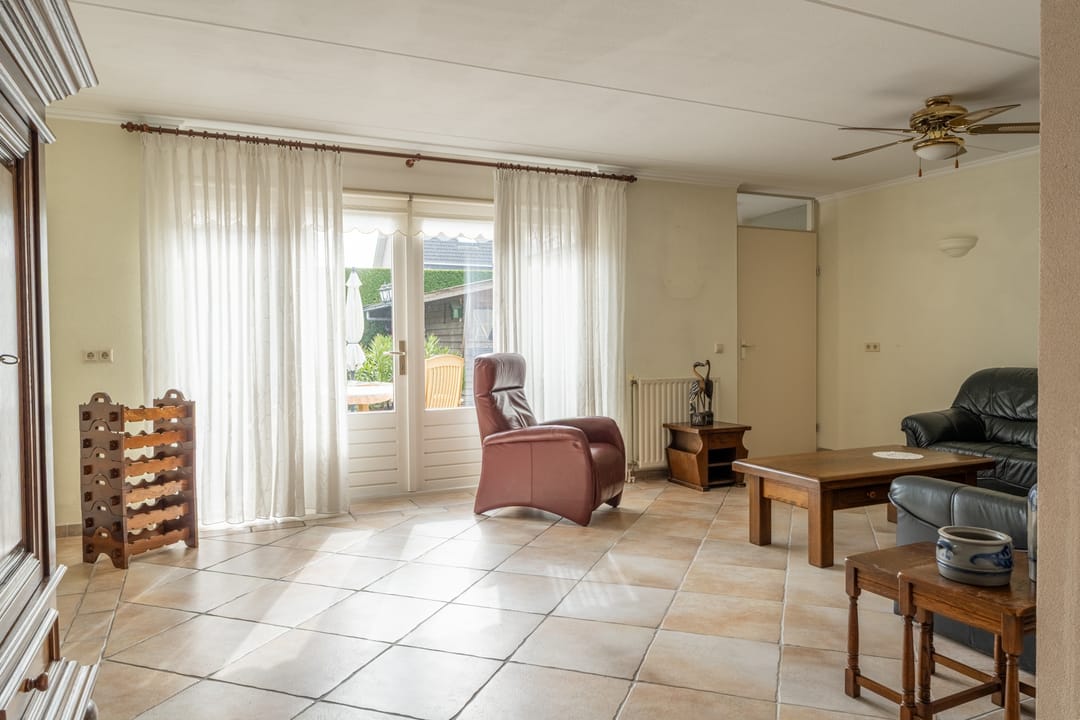 Photo 7 of Richter 37