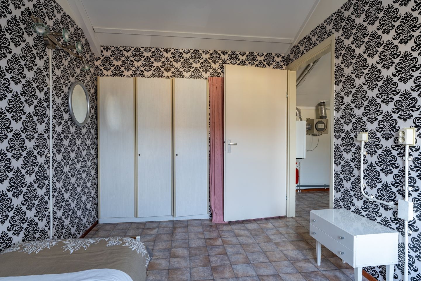 Photo 25 of Richter 37