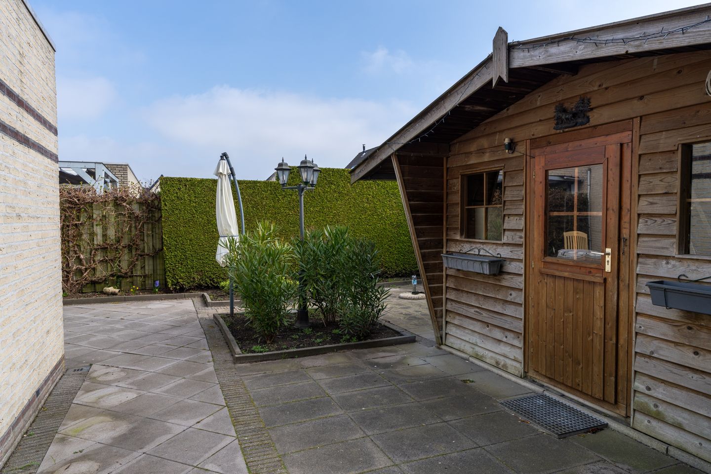 Photo 29 of Richter 37