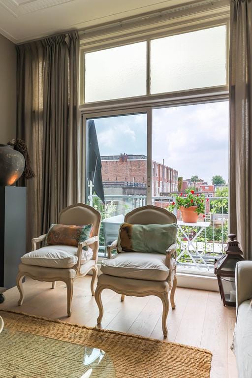 Photo 33 of Taco Mesdagstraat 44-A