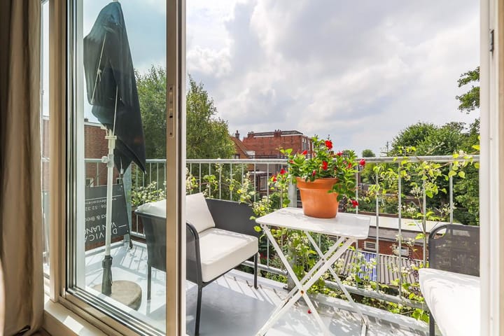 Photo 34 of Taco Mesdagstraat 44-A