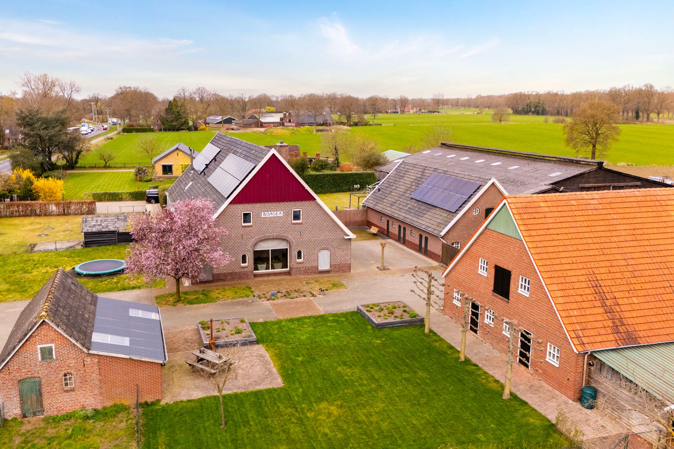 Varsseveldsestraatweg 100-B, 100, B, Aalten, 7122NM, Gelderland, Nederland 100