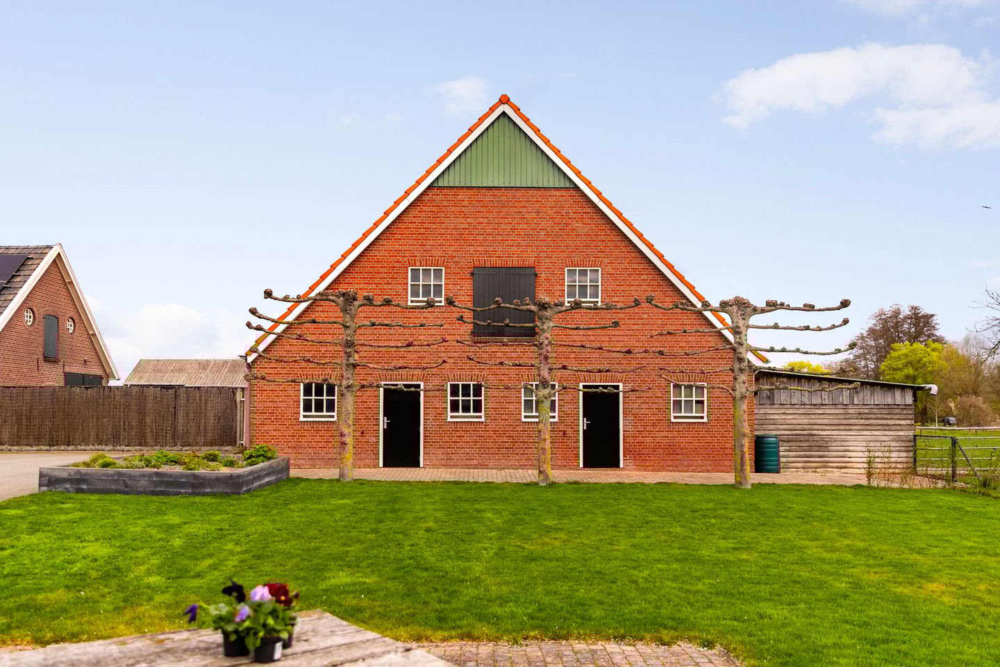 Foto 10 van Varsseveldsestraatweg 100-B