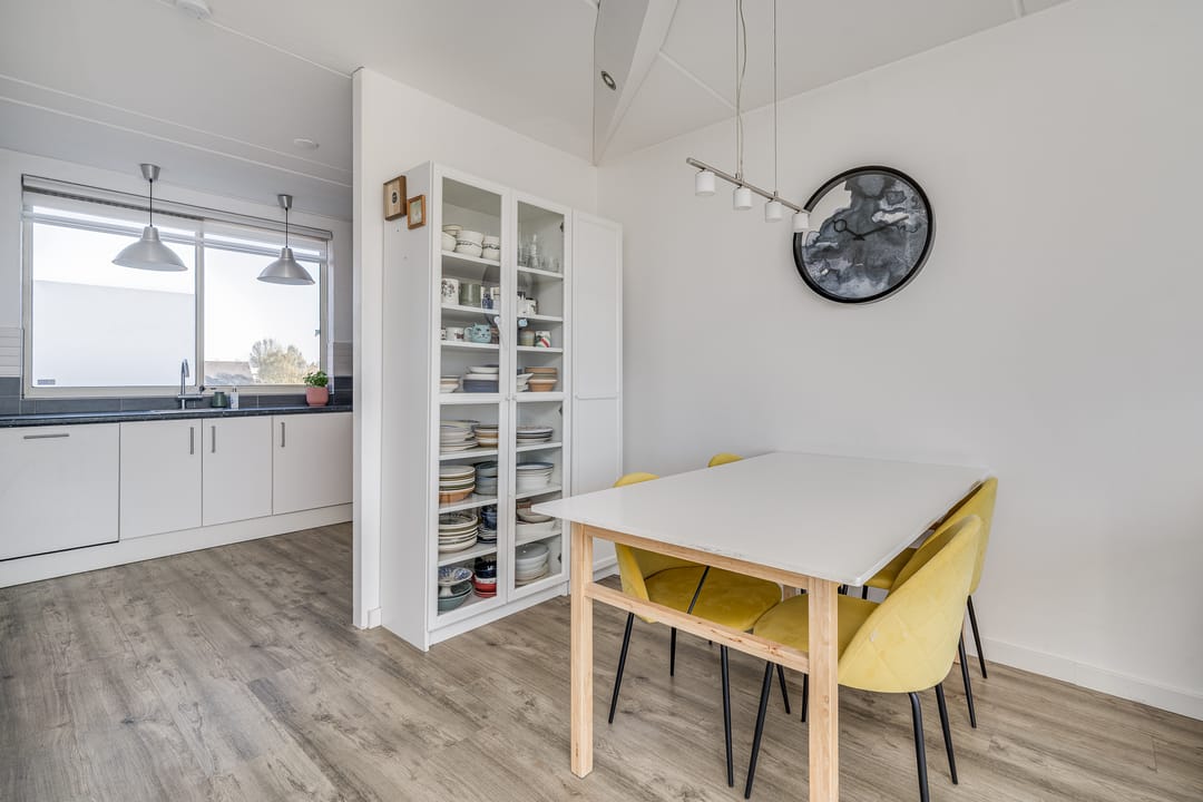 Photo 16 of Anton Wachterburg 92