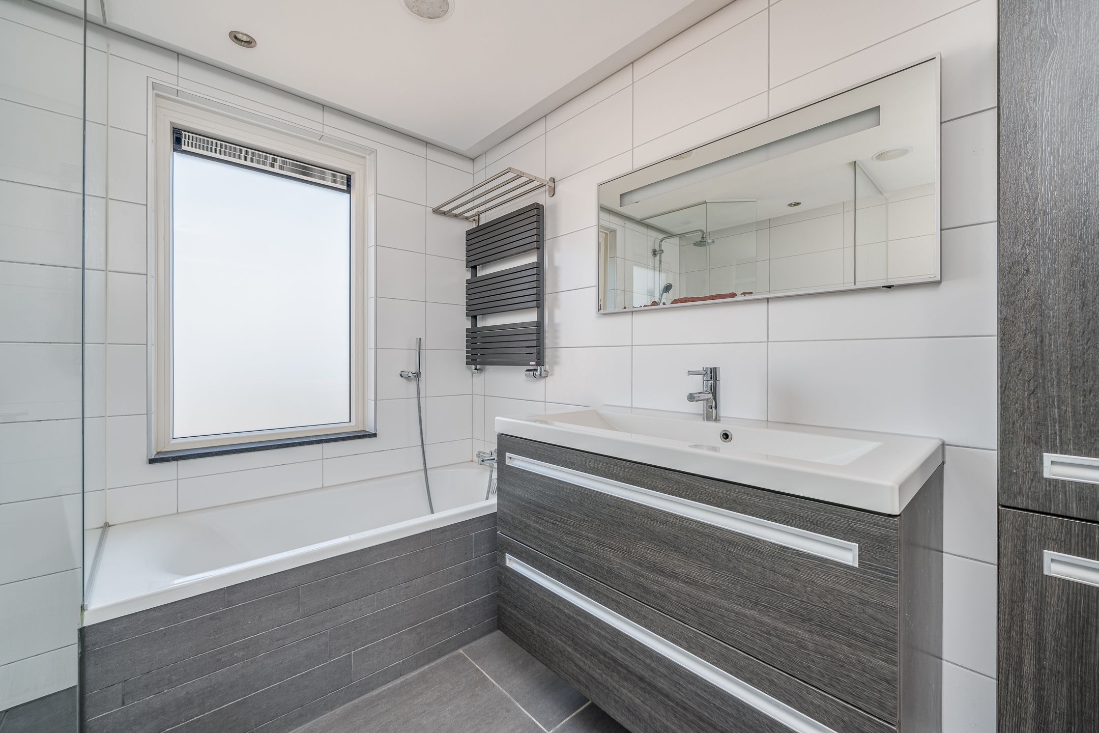 Photo 21 of Anton Wachterburg 92