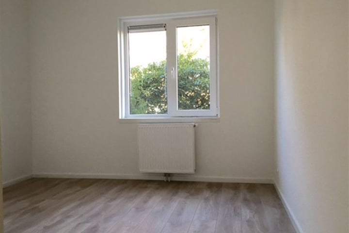 Foto 4 van Stephensonlaan 77