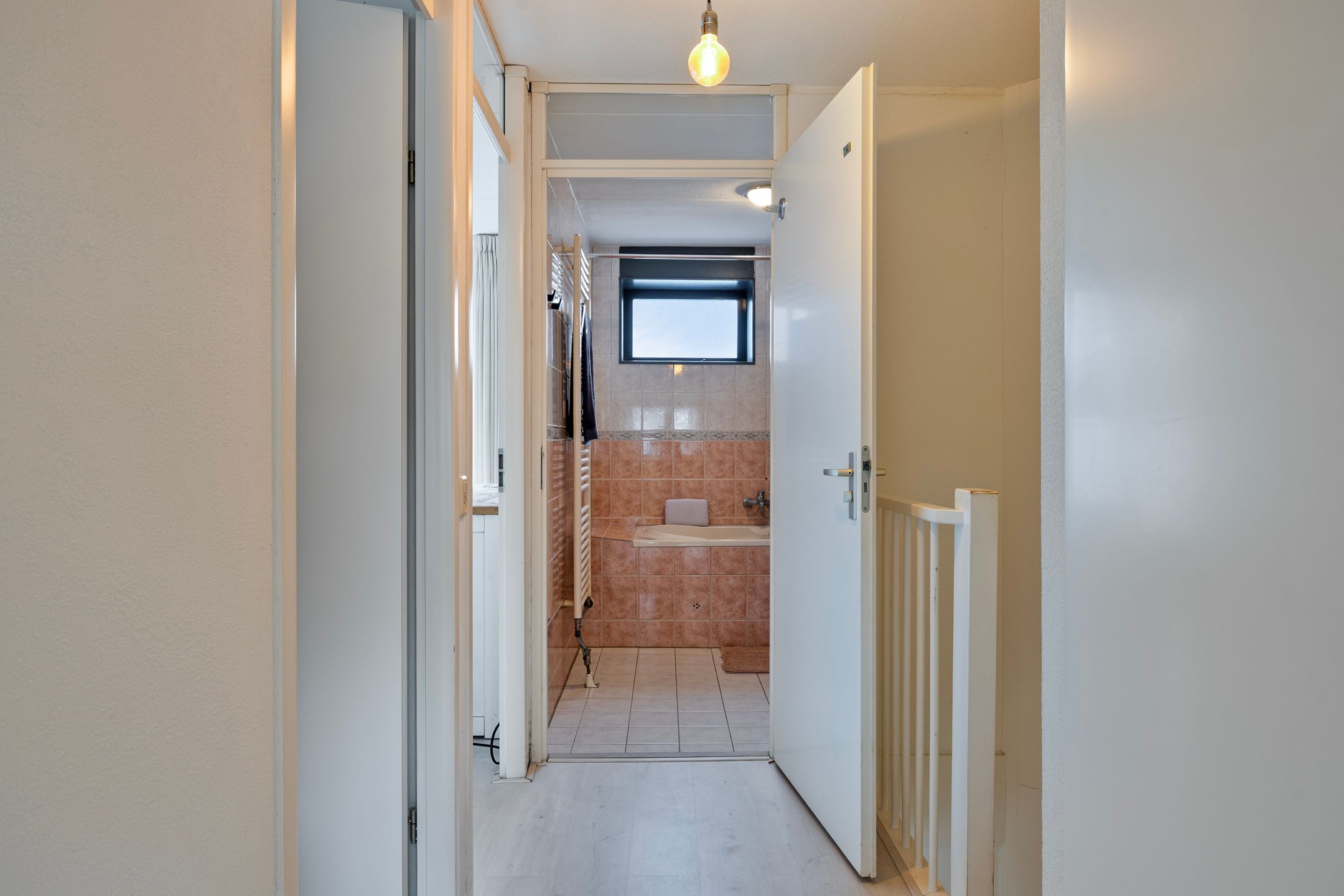 Photo 15 of Esmarkelaan 479