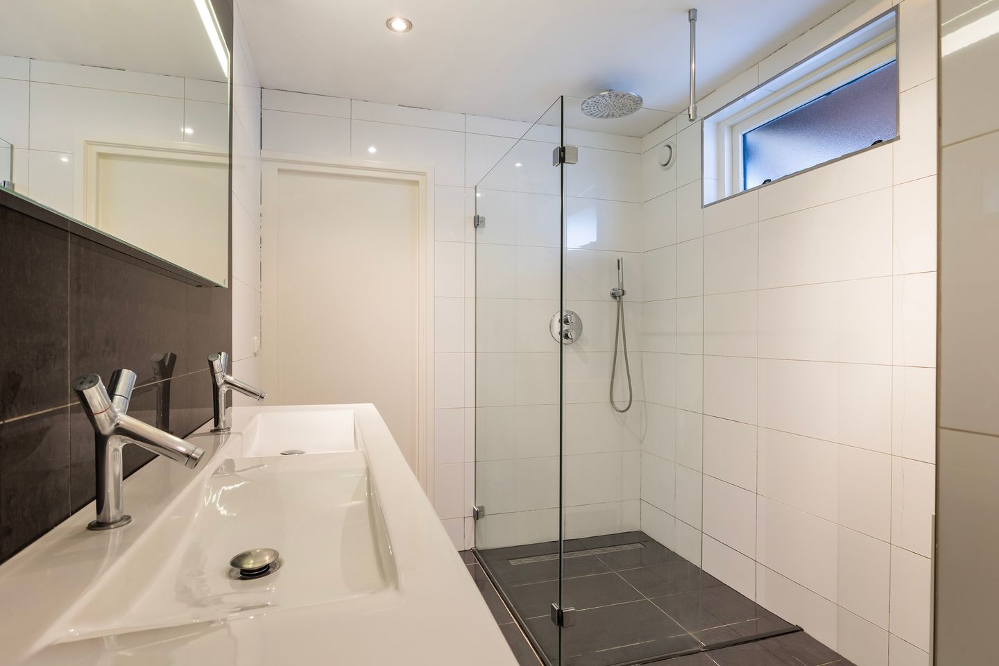 Foto 19 van Groningerstraatweg 218