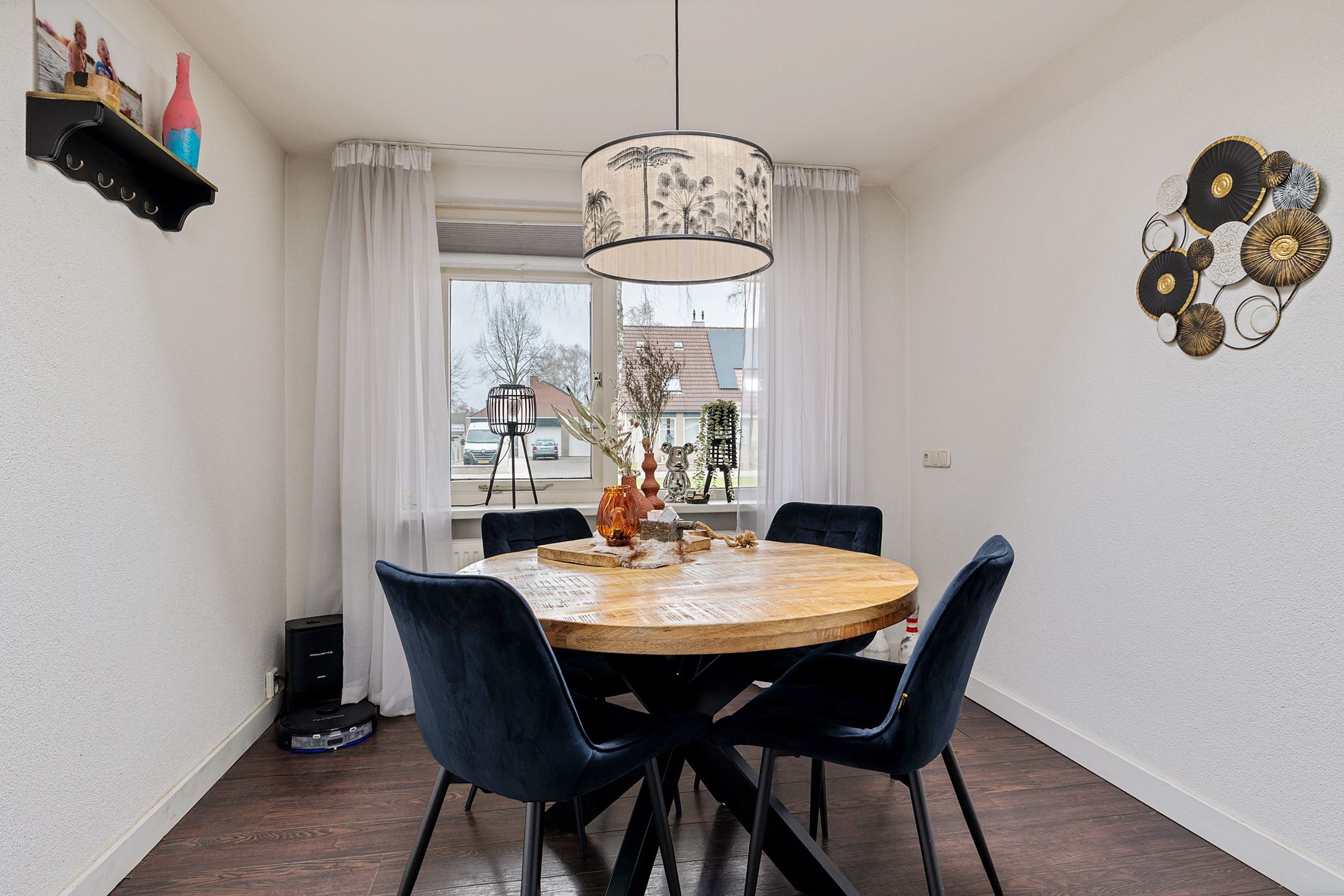 Photo 12 of Anker 57