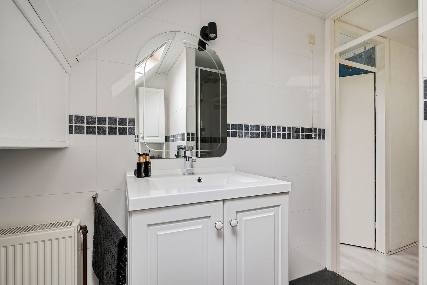 Photo 20 of Anker 57