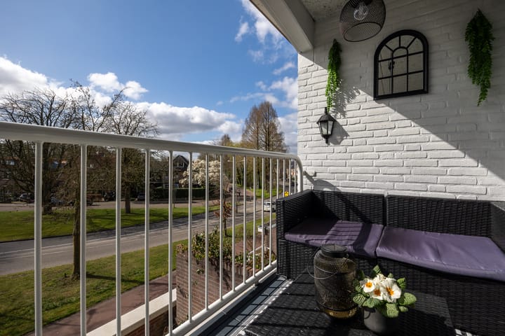 Photo 13 of Huzarenstraat 55