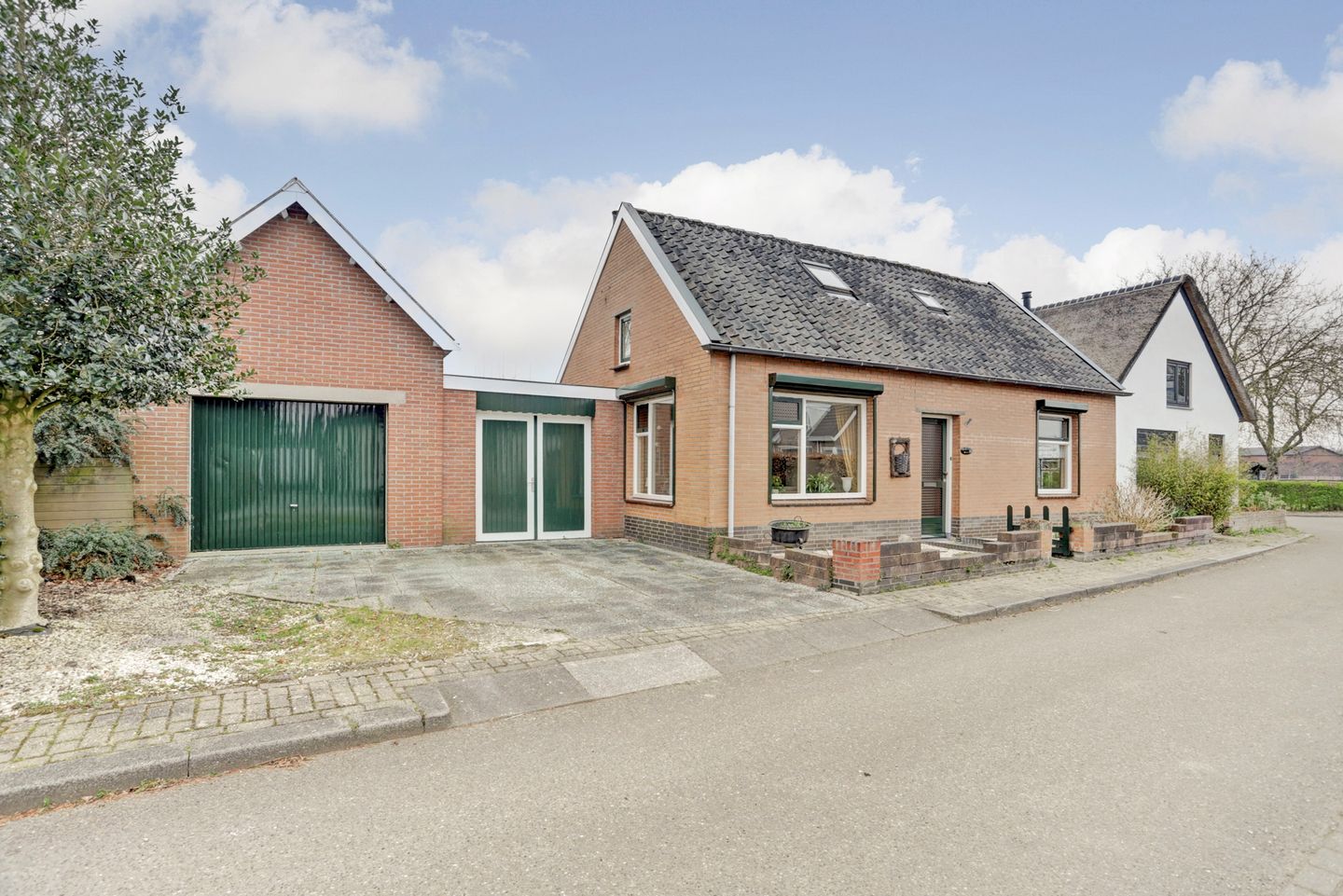 Foto 1 van Middenstraat 14