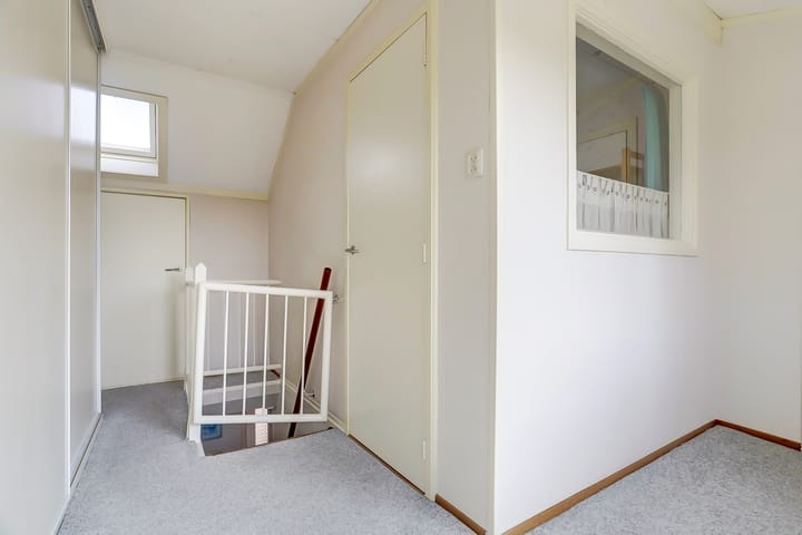 Photo 22 of Middenstraat 14